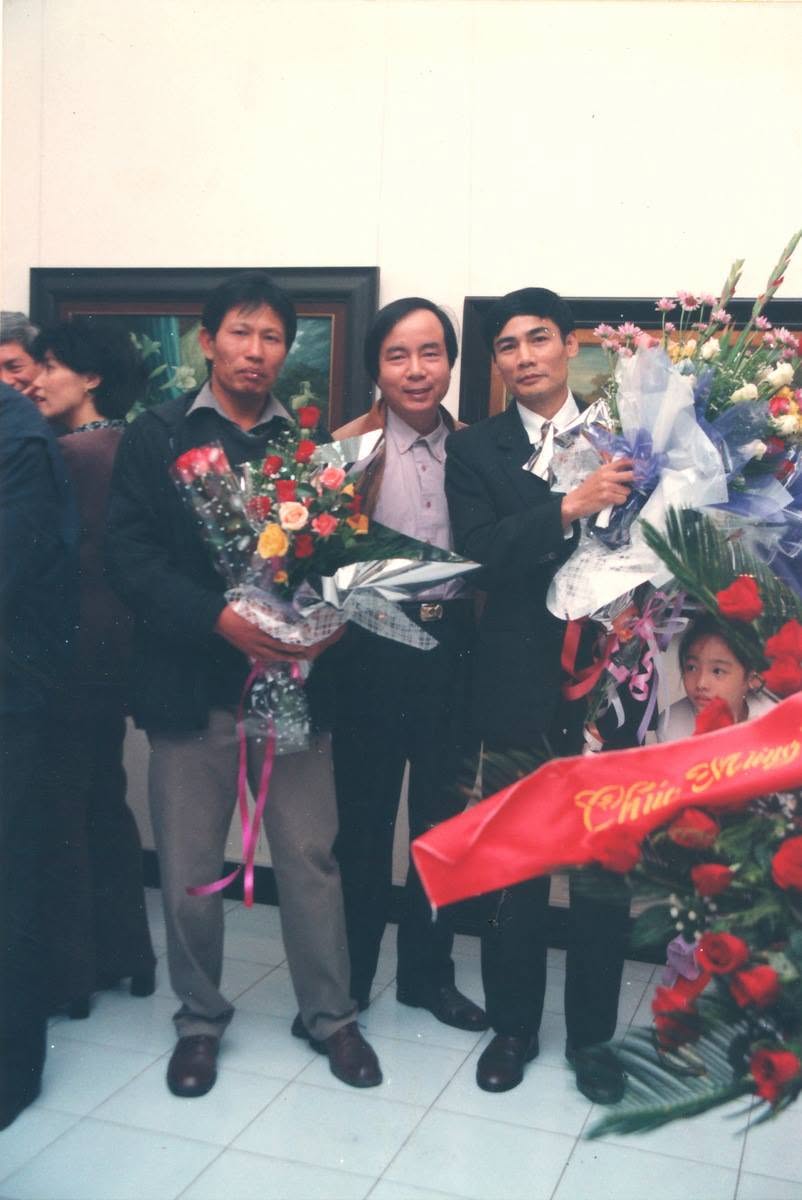 Triển lãm — Old Street Gallery Triển lãm tranh tại 43 Tràng Tiền, Hà Nội