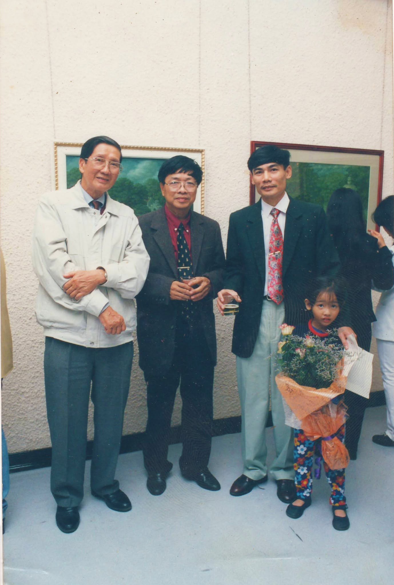 Triển lãm — Old Street Gallery Triển lãm cá nhân 1999 — 43 Tràng Tiền, Hà Nội